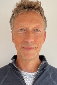 Jon Wilkinson 200x300 Dr Jon Wilkinson