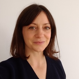 Dr Lindsay Evans Dr Lindsay Evans
