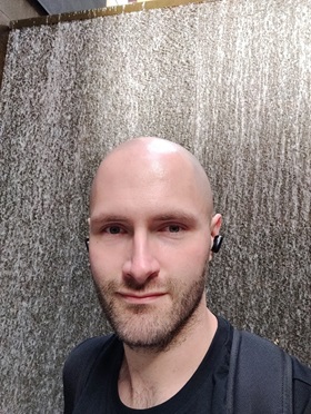 Headshot of Sascha Roth