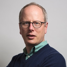 Swen Holder profile pic Dr Swen Holder